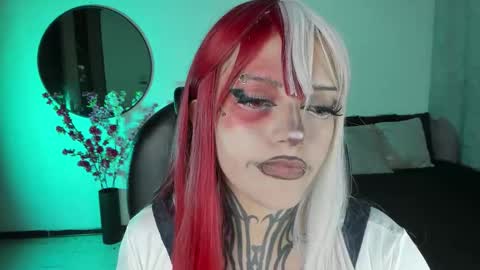 Snapshot of lilithmadness chatting on 09.25.25 Lilith online show from 09.25.25