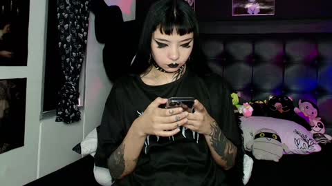 Snapshot of lilithmoon666 chatting on 02.03.25 online show from 02.03.25