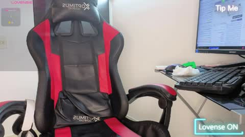 Snapshot of lilithsinclear chatting on 03.31.26 lilith online show from 03.31.26