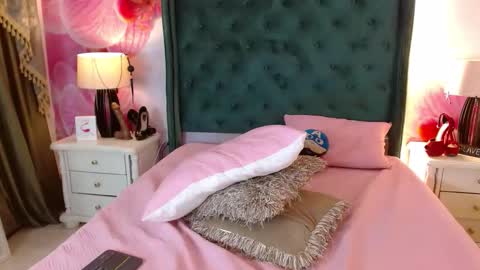 Lilith Snoop online show from 03.09.26