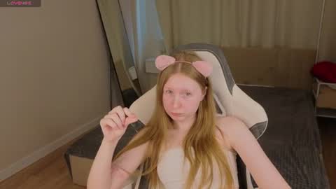 Snapshot of lilitiny chatting on 07.07.26 Lili Tiny GMT2 3-10AM MonTueWedThuSat online show from 07.07.26