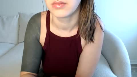 Snapshot of liljbby chatting on 10.21.25 Jay  please help me reach 50 thumbs up online show from 10.21.25