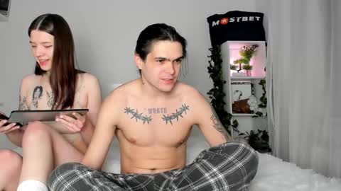 Snapshot of lilkimchii chatting on 12.21.25 LilKimchii online show from 12.21.25