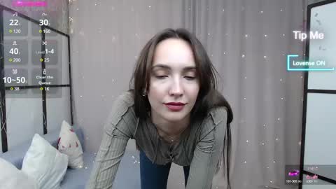 Snapshot of lillian_clark7 chatting on 02.10.25 Lillian online show from 02.10.25