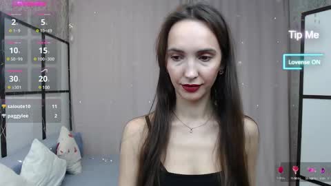 Snapshot of lillian_clark7 chatting on 02.11.25 Lillian online show from 02.11.25