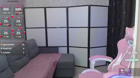 Snapshot of lillian_clark7 chatting on 03.03.25 Lillian online show from 03.03.25