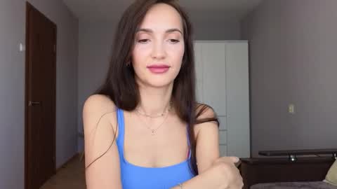 Snapshot of lillian_clark7 chatting on 09.24.25 Lillian online show from 09.24.25