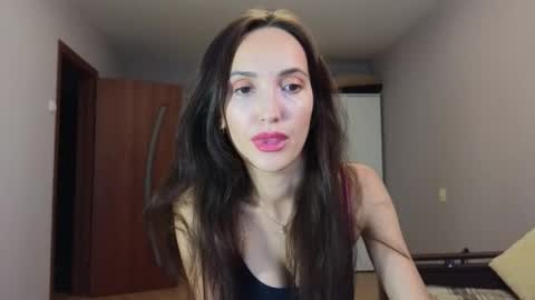 Snapshot of lillian_clark7 chatting on 10.18.25 Lillian online show from 10.18.25