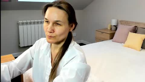 Snapshot of lillian_white1 chatting on 02.22.25 lillian_white1 online show from 02.22.25