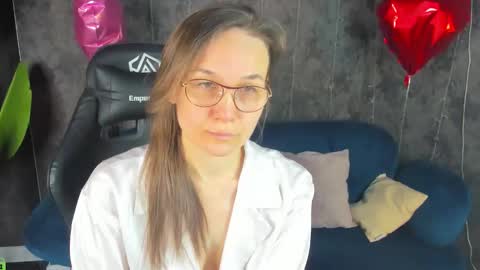 lillian_white1 online show from 03.02.26