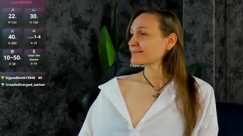 lillian_white1 online show from 05.15.26