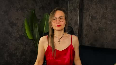 lillian_white1 online show from 05.30.26