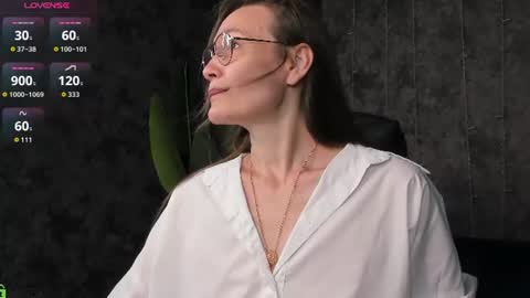 lillian_white1 online show from 07.07.26