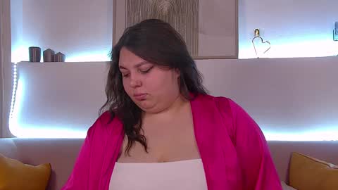 LillianHaig online show from 01.28.25