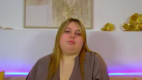 LillianHaig online show from 02.02.26