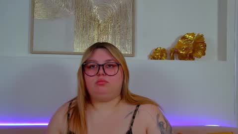 LillianHaig online show from 03.12.26