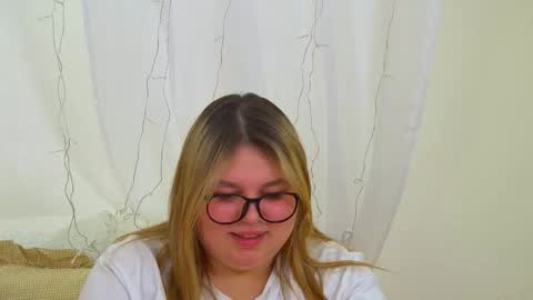 LillianHaig online show from 03.13.26