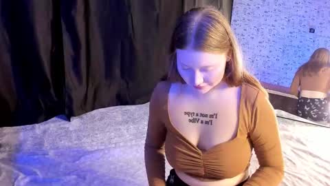 lillie_berry online show from 10.02.25