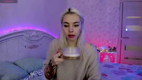 LilliMoore online show from 11.15.25