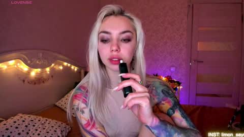 LilliMoore online show from 04.29.26