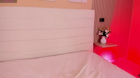Lizeth follow me in my igimlilycute 3 online show from 04.22.26