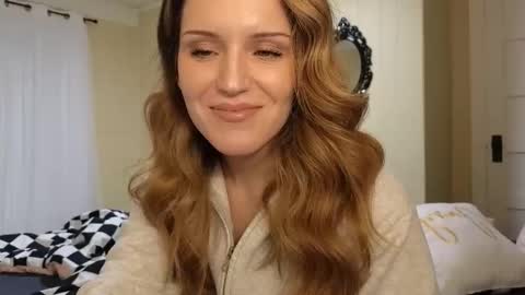 lilly_adams88 online show from 05.06.26
