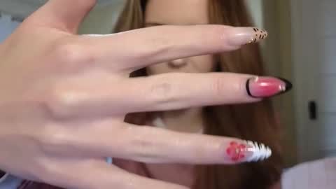 lilly_adams88 online show from 05.11.26