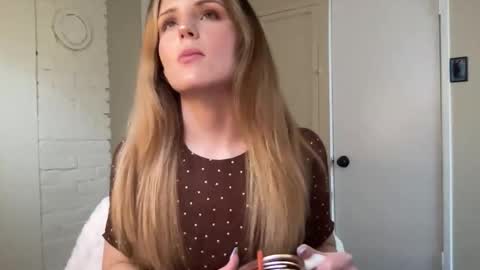 lilly_adams88 online show from 06.02.26