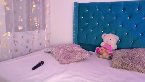 Lilly Peach online show from 05.07.26