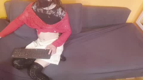 Lilli Sissy SlutCat online show from 10.29.25