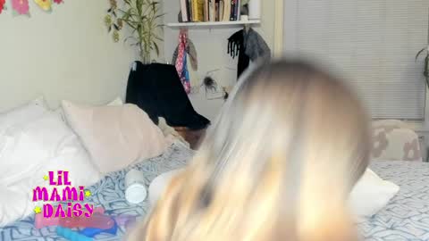 Snapshot of lilmamidaisy chatting on 03.30.26 Daisy Bby online show from 03.30.26
