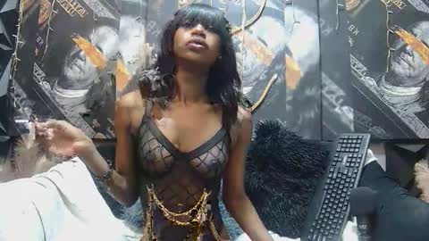 lilmissbaddiexxx online show from 06.05.26