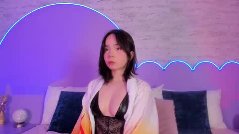 Lilou online show from 09.18.25