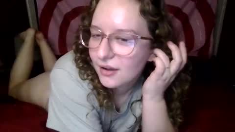Snapshot of lilpies chatting on 02.28.25 LilPies  online show from 02.28.25