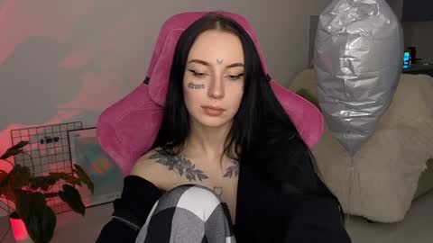 Snapshot of lilpresident chatting on 12.14.24 lilpresident online show from 12.14.24