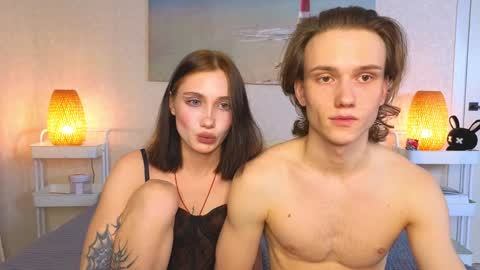 Snapshot of lilpupsonish chatting on 12.05.24 Jesse and Grace online show from 12.05.24