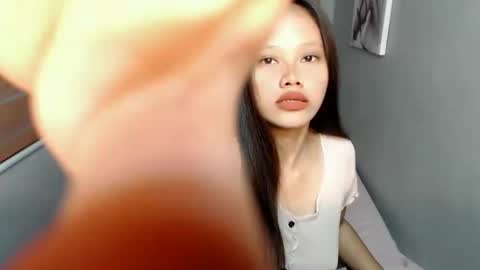 Snapshot of lilsweet_marie chatting on 12.08.24 Lilsweet marie online show from 12.08.24