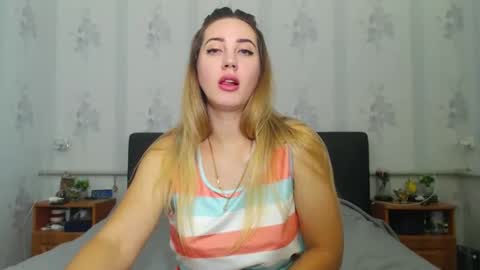 lilu_cute25 online show from 11.30.25