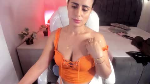 Lilu online show from 09.28.25