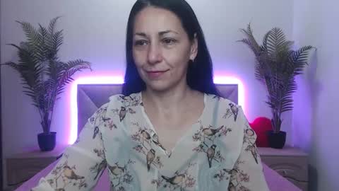 lilugrants online show from 11.04.25