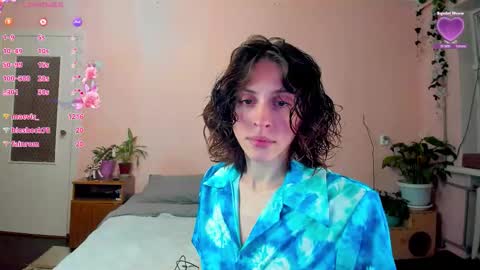LILY online show from 09.28.25