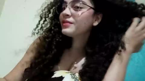 Snapshot of lily_anal_squirt chatting on 01.18.25 lily_anal_squirt online show from 01.18.25