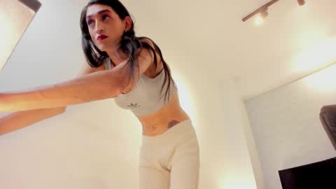lily_cash1 online show from 10.22.25