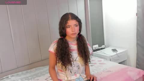 Snapshot of lily_cherry0 chatting on 03.06.25 lily_cherry0 online show from 03.06.25