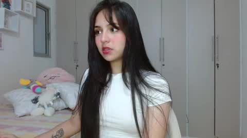 Snapshot of lily_crushx chatting on 01.07.25 Lirio         online show from 01.07.25
