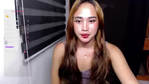 Lily Darling online show from 09.26.25