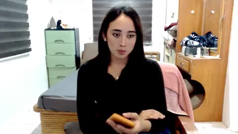 Lily Darling online show from 11.30.25