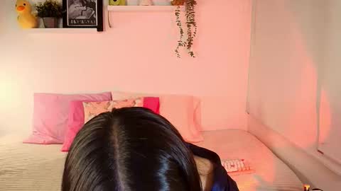 just lily online show from 11.26.25