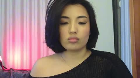 Lily online show from 09.12.25