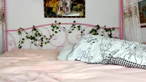 all my content for 4 below online show from 12.20.24